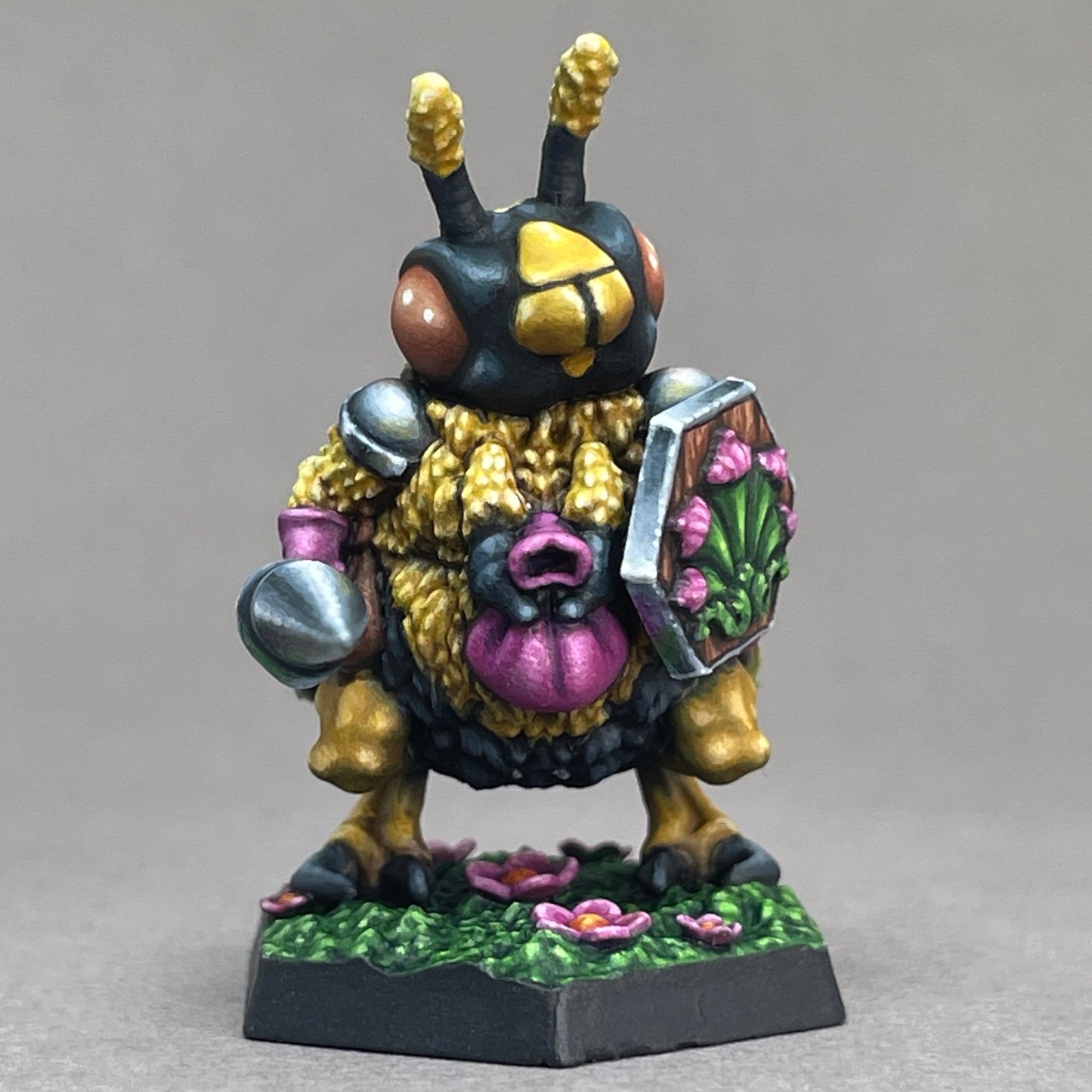 Reaper: 30122 Honeythorn Knight (On Foot)